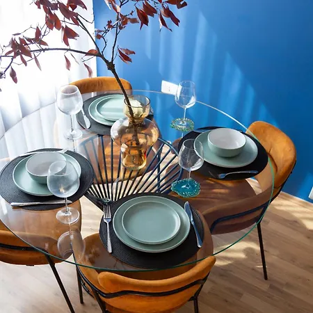 Art Vista * 地拉那